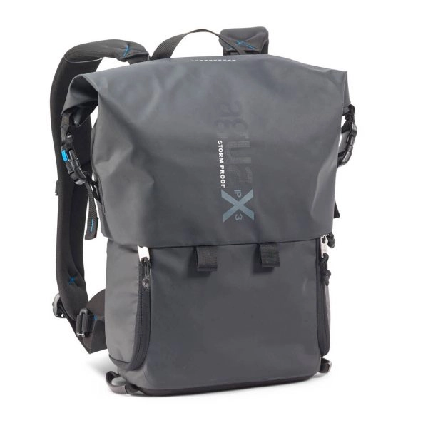 MyMiggo Agua Medium Stormproof Backpack For large DSLR and mounted 24-70 lens 