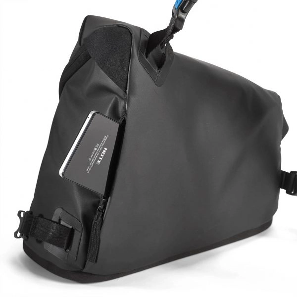 MyMiggo Agua Stormproof Torso Pack For large DSLR and mounted 24-70 lens 
